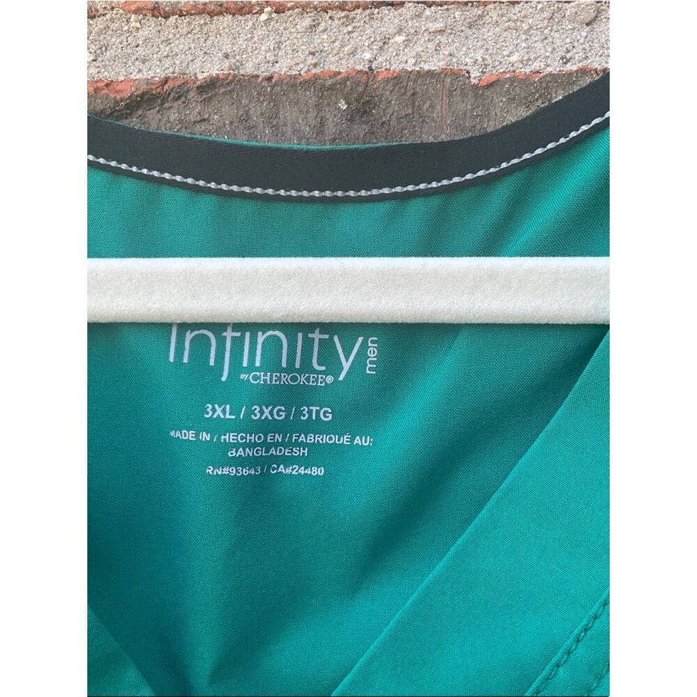 Take 50% OFF/ Infinity Men's Teal V-Neck Scrub Top - Teal, Size-3XL - Picture 6 of 12